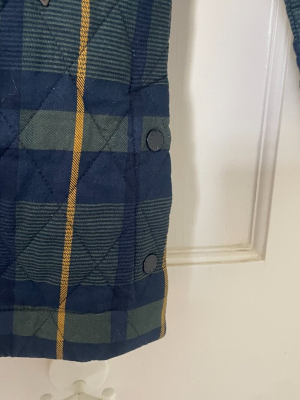 All for You Quilted Plaid Jacket. Women's Medium - Picture 4 of 10